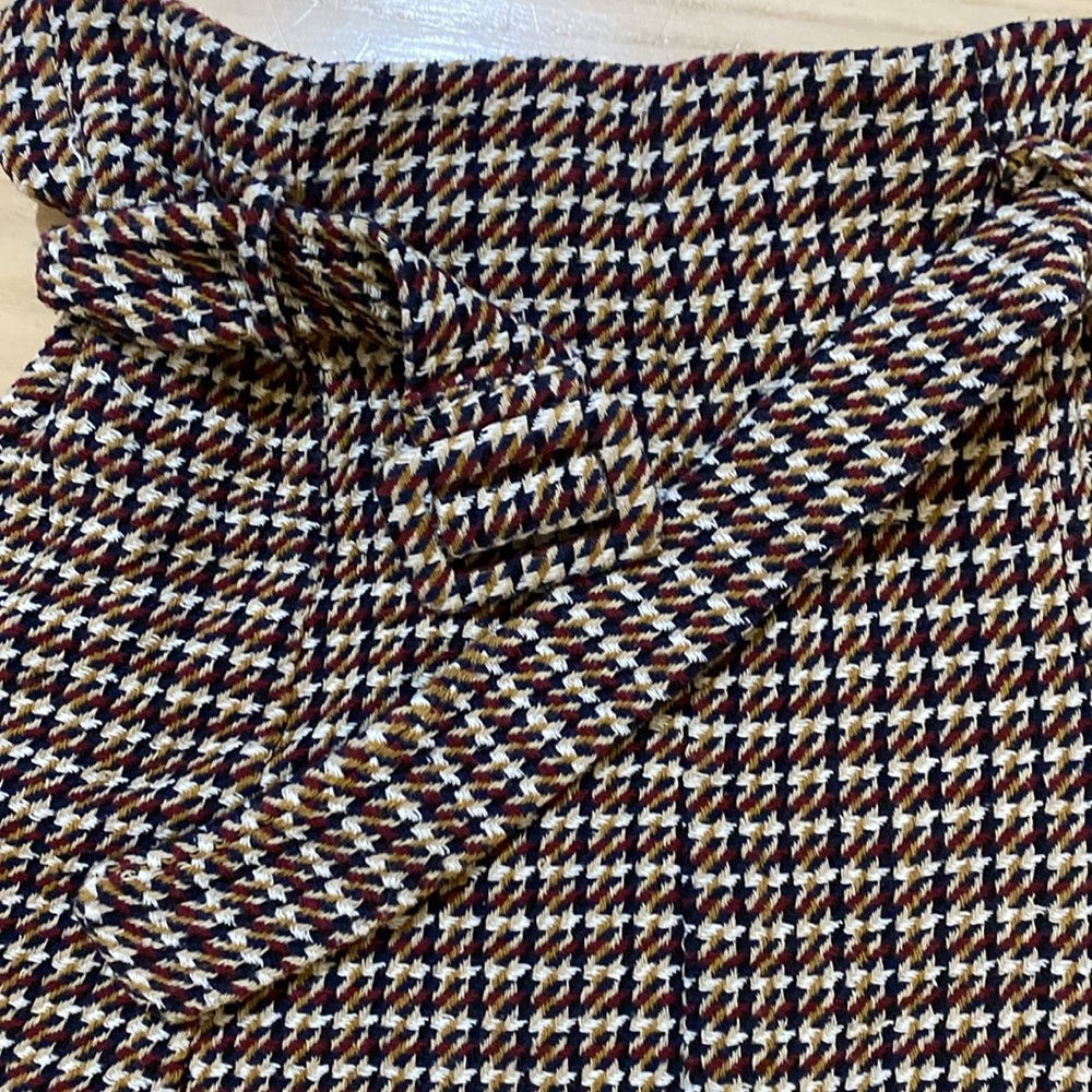 Pattern, plaid mini skirt! - Picture 2 of 4